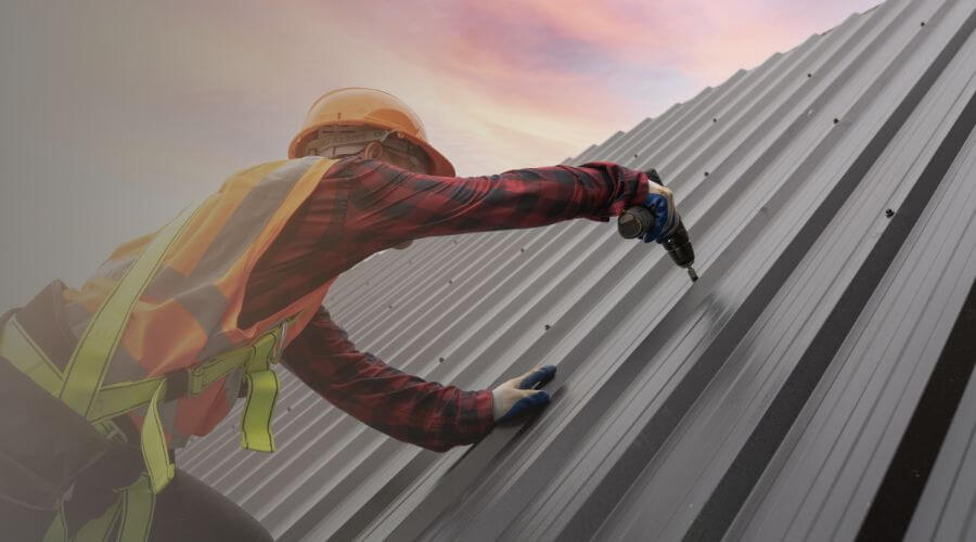 Expert Emergency Roof Repairs services in Cambria, WI